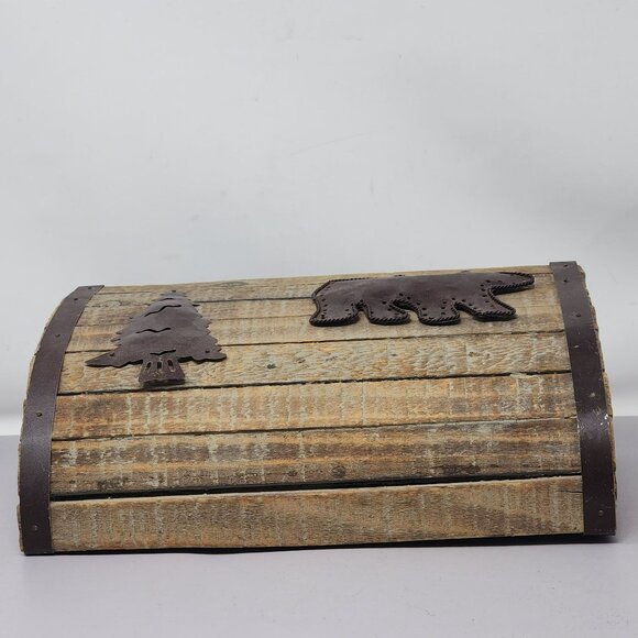Rustic Wood Wall-Mount Mailbox With Bear & Pine‎ Tree Accents - Picture 4 of 11